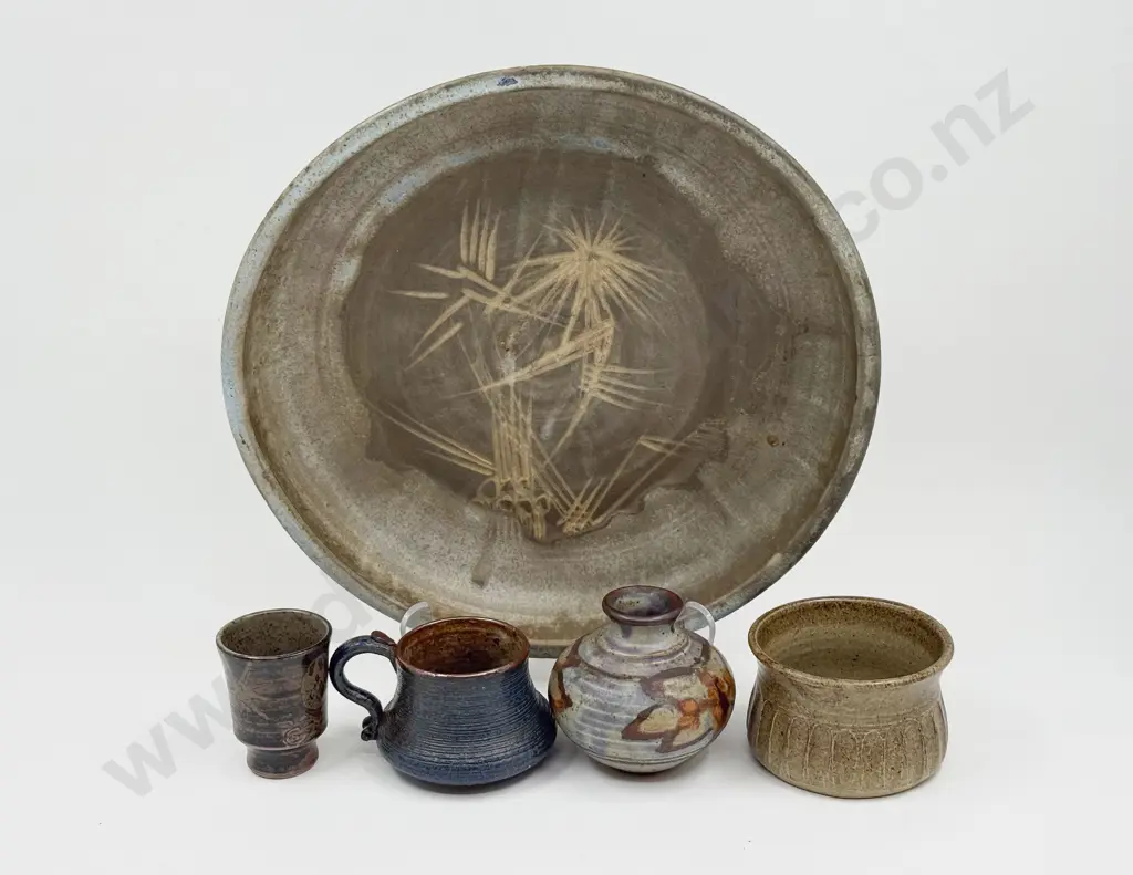 Marden Pottery Platter Image 1++