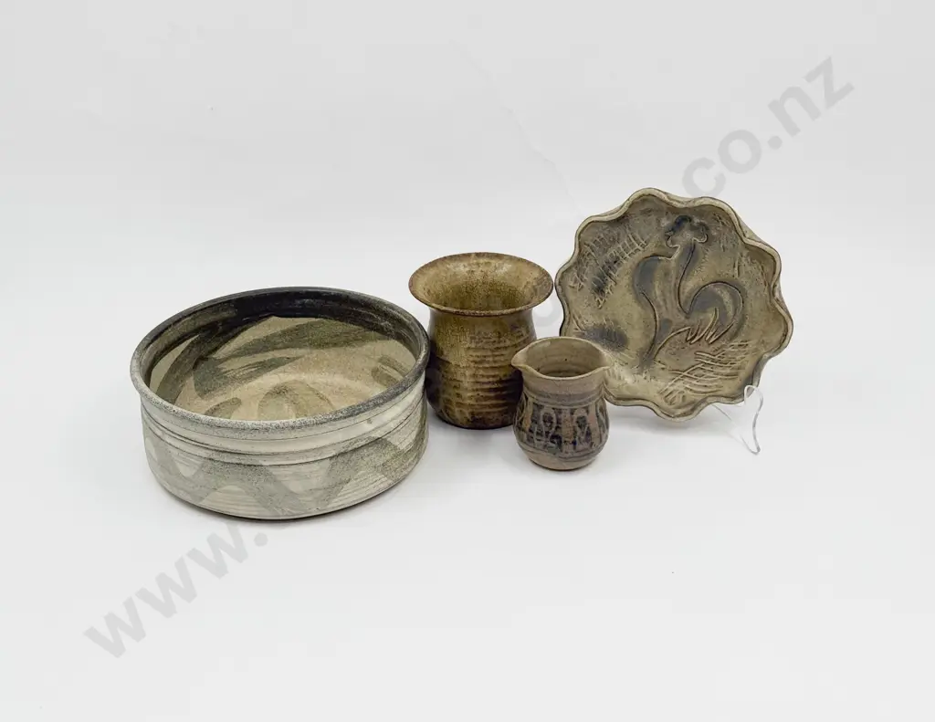 Four Pieces NZ Pottery Image 1++