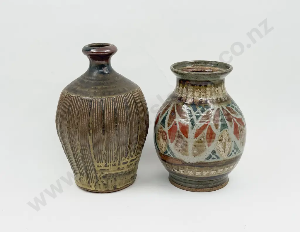 Wilf Wright Vase & Other Pottery Vase Image 1++