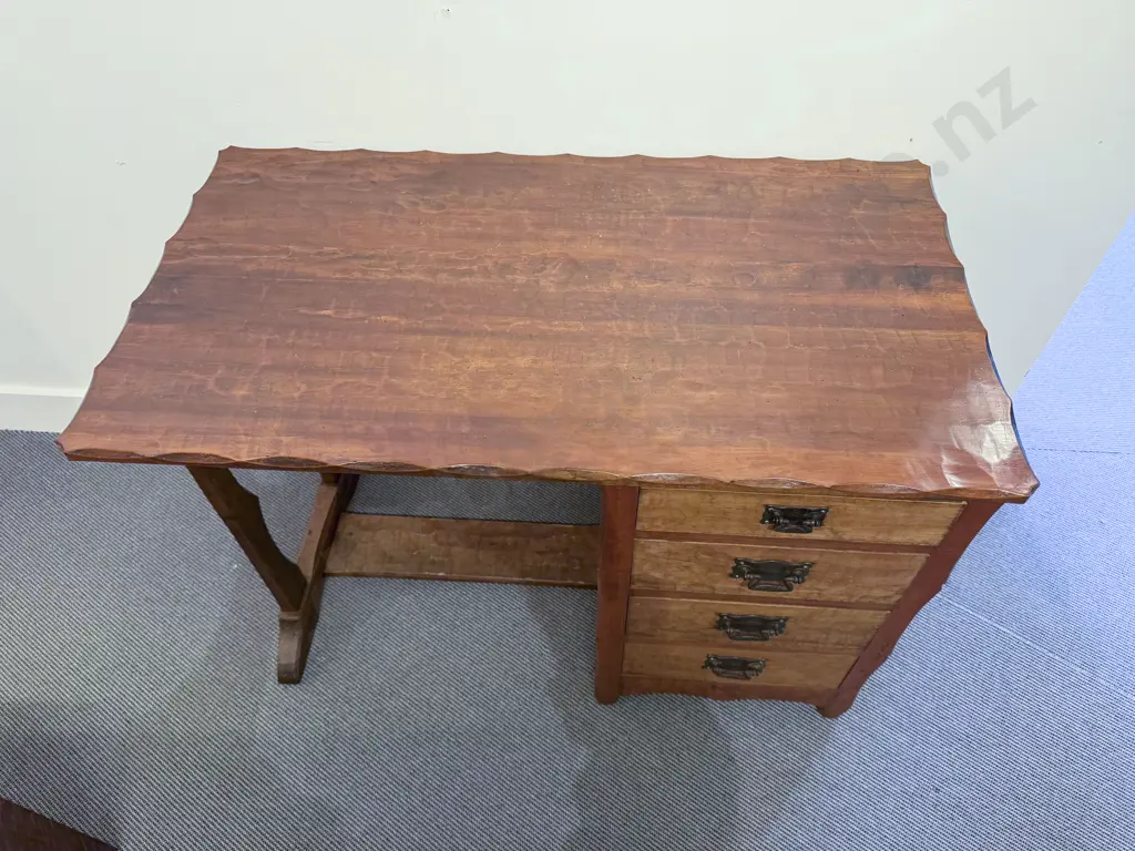 Chapman Taylor Four Drawer Desk Image 1++