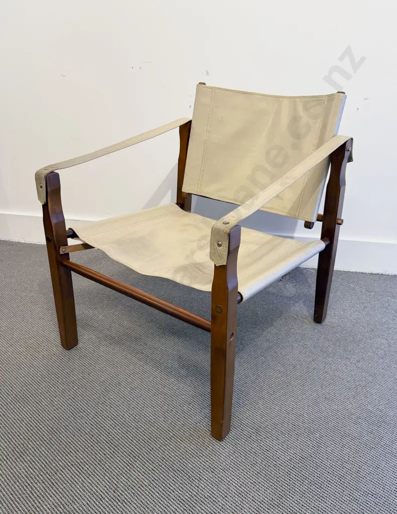 Mid C20th Safari Chair Image 1++