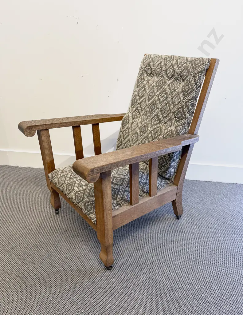 William Morris Style Oak Armchair Image 1++