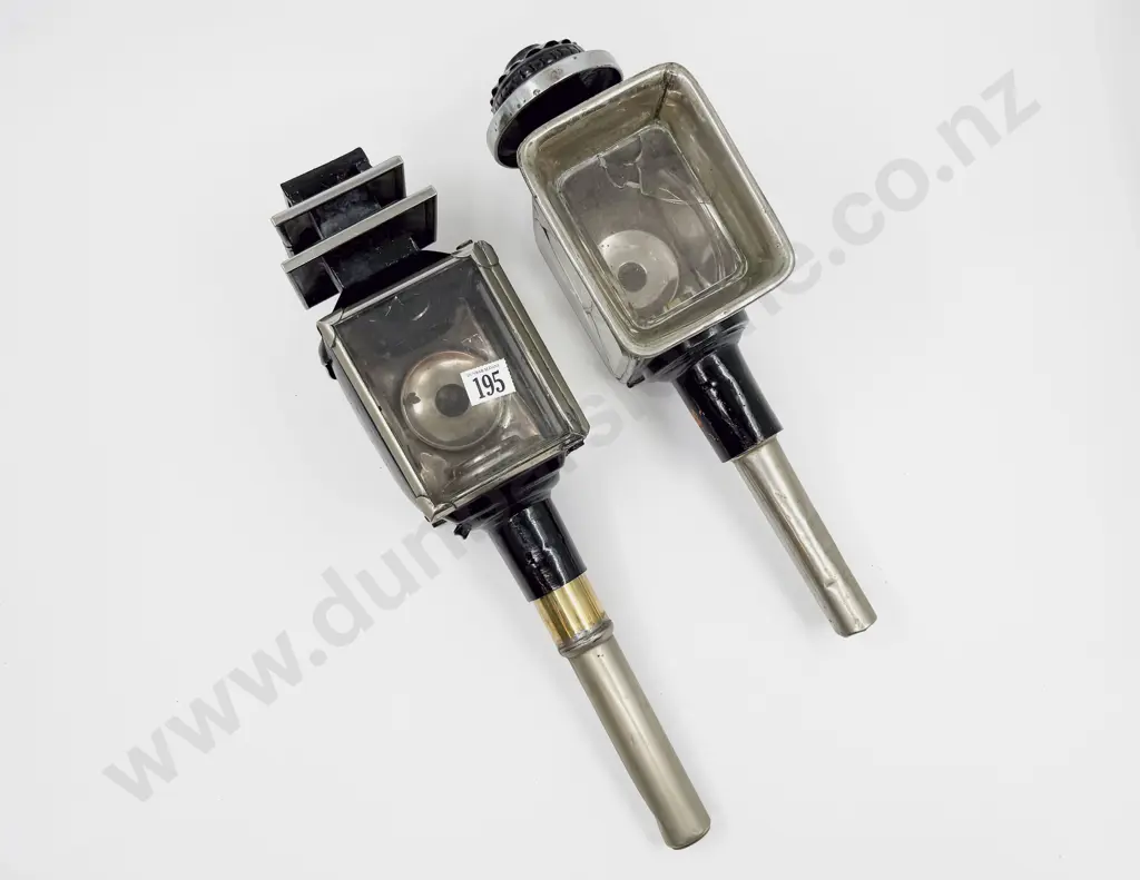 Two Victorian Carriage Lamps Image 1++