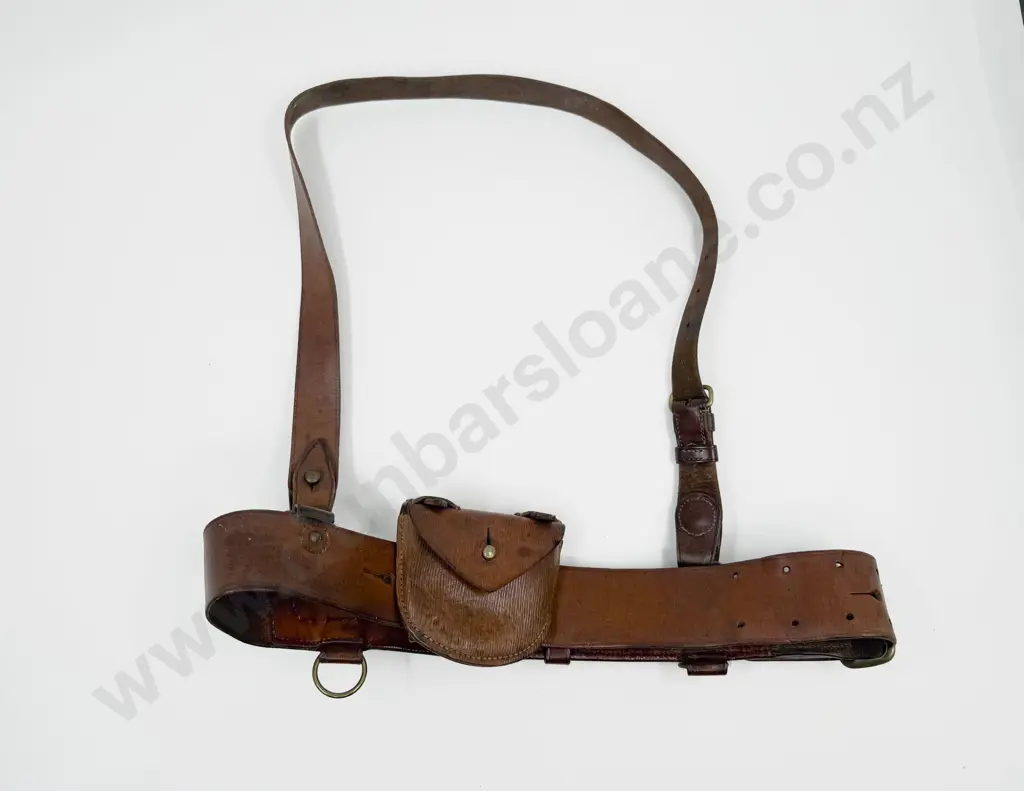 WWI Officers 'Sam Browne' Leather Belt with Attached Pouch Image 1++