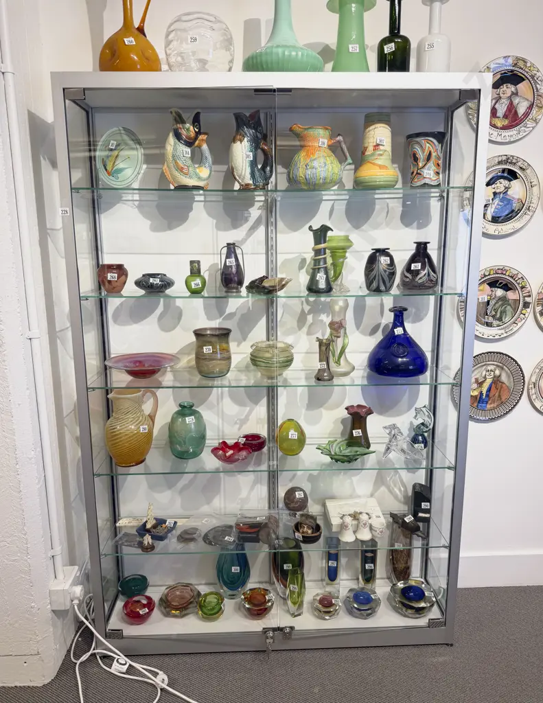 Glass Five Shelf Display Cabinet 181-2 x 120 x 30cm Image 1++
