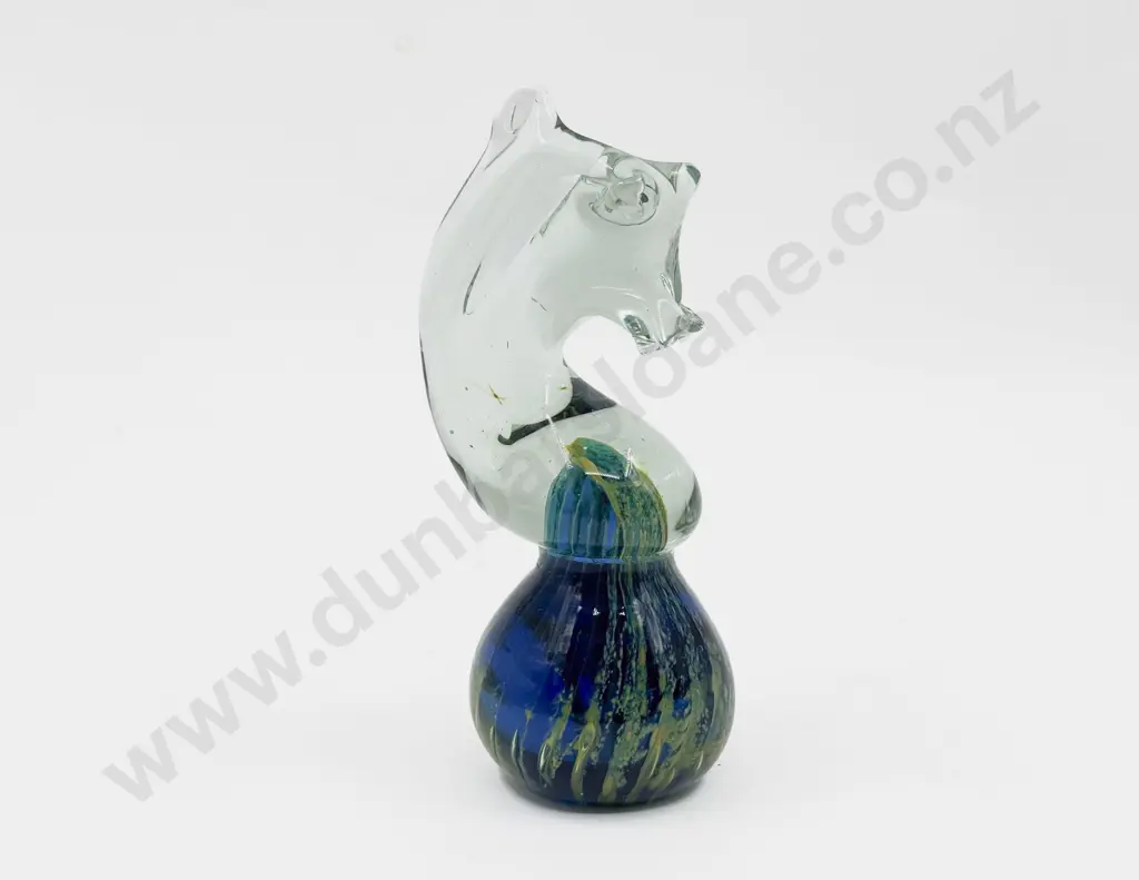 Madina Malta Glass Seahorse Paperweight Image 1++