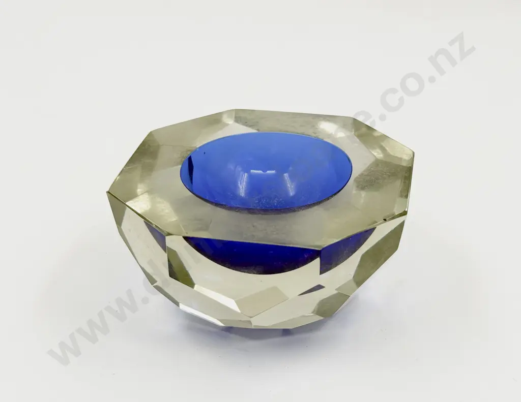 C1960's Murano Glass Mandruzzato Sommerso Diamond Faceted Bowl Image 1++