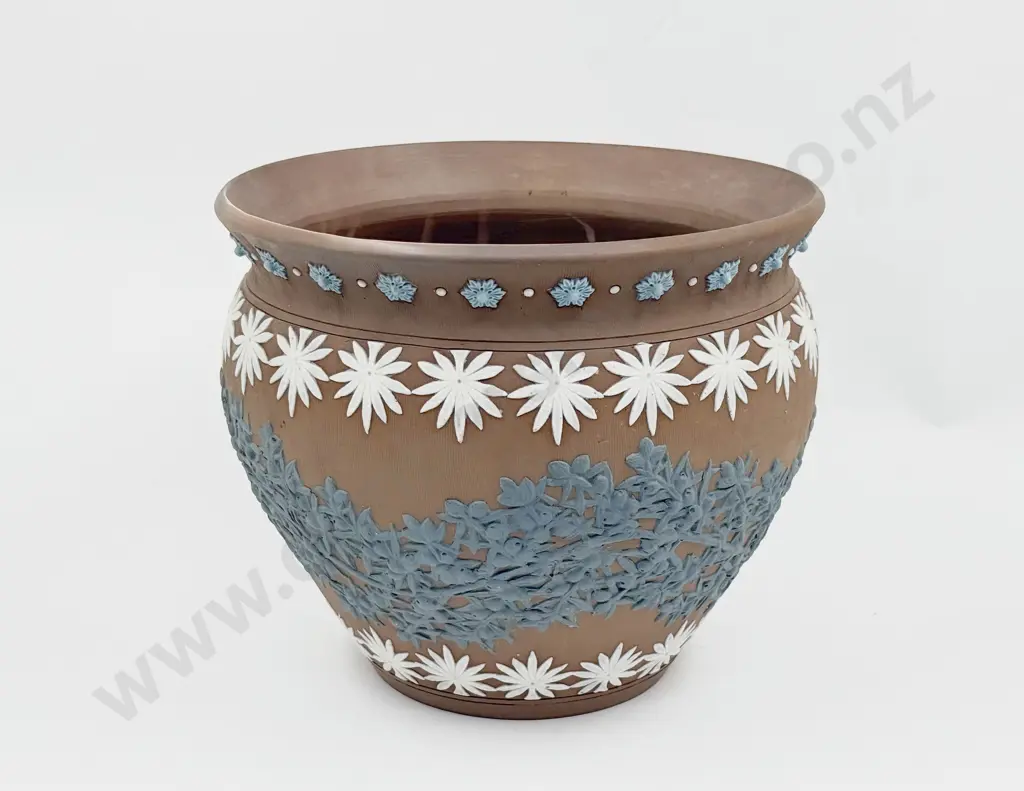 Doulton Lambeth Silicon Applied Floral Relief Jardiniere Image 1++