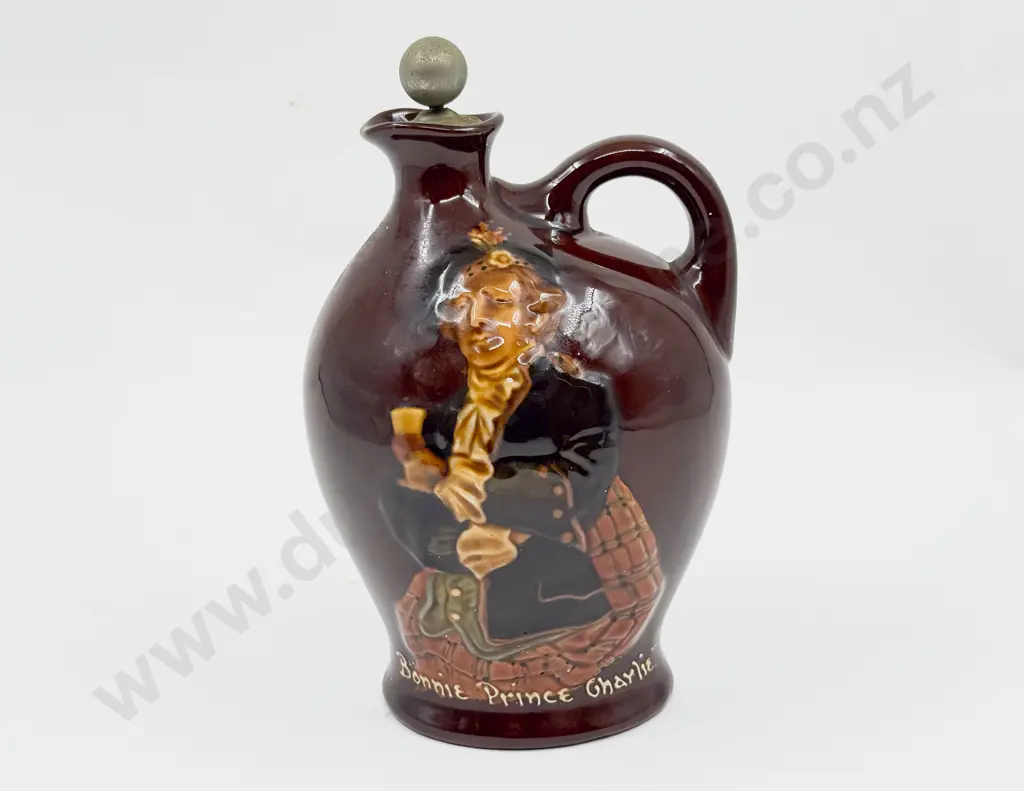 Royal Doulton for Dewar's Whisky Kingsware Bonny Prince Charlie Decanter with Stopper Image 1++