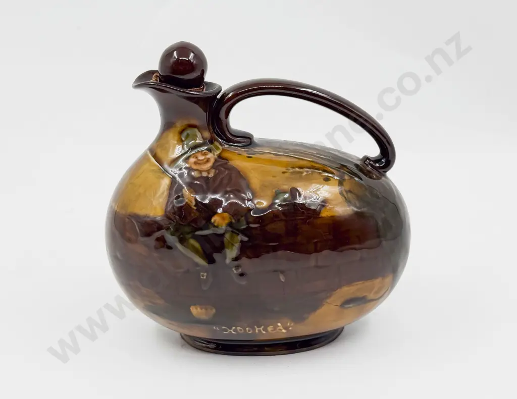 Royal Doulton for Claymore Whisky Kingsware Hooked Decanter Image 1++