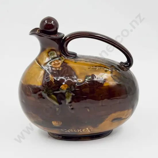 Royal Doulton for Claymore Whisky Kingsware Hooked Decanter
