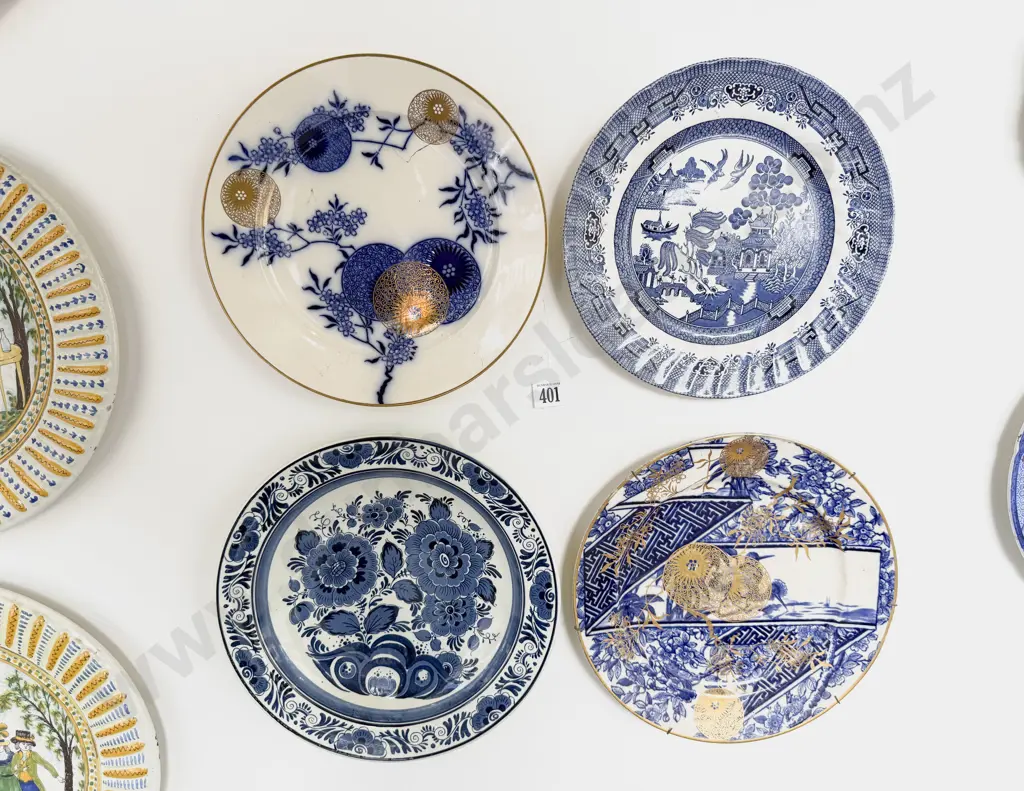 Four Various Blue and White Wall Mounted Dinner Plates Image 1++