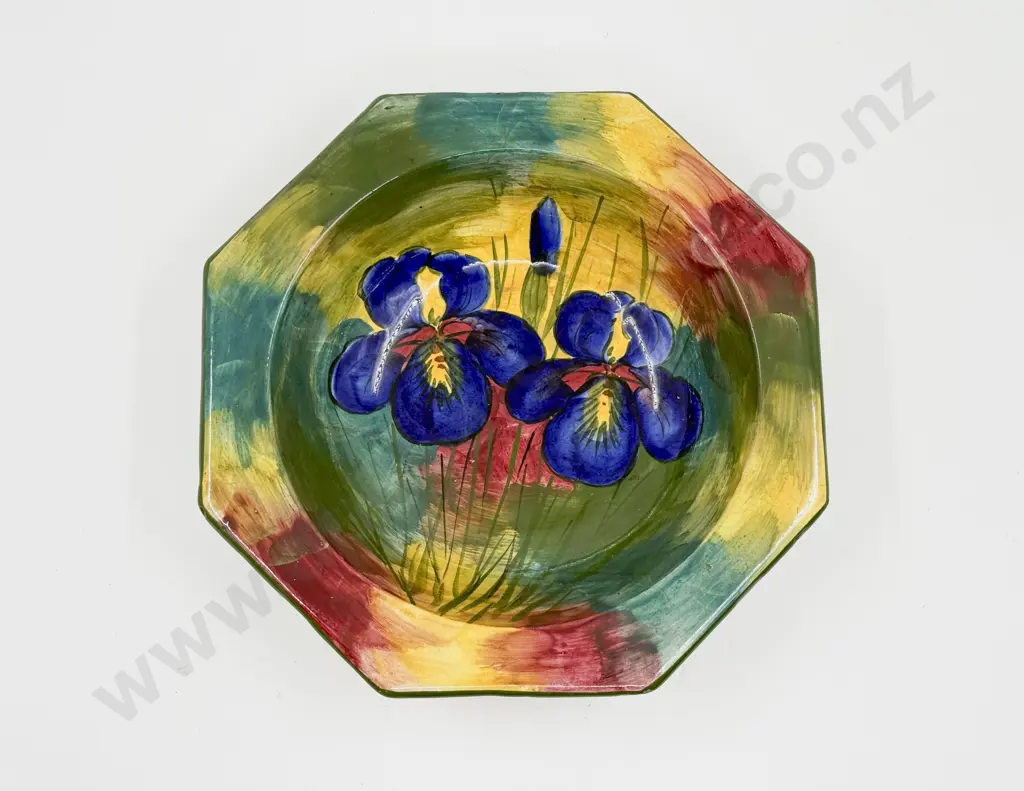 Early C20th Wemyss no221 Hand-Painted Irish Serving Bowl Image 1++