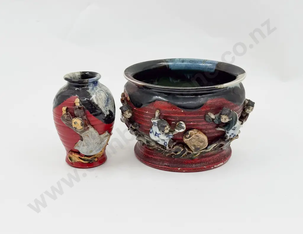 Sumida Gawa Planter and Posy Vase Image 1++