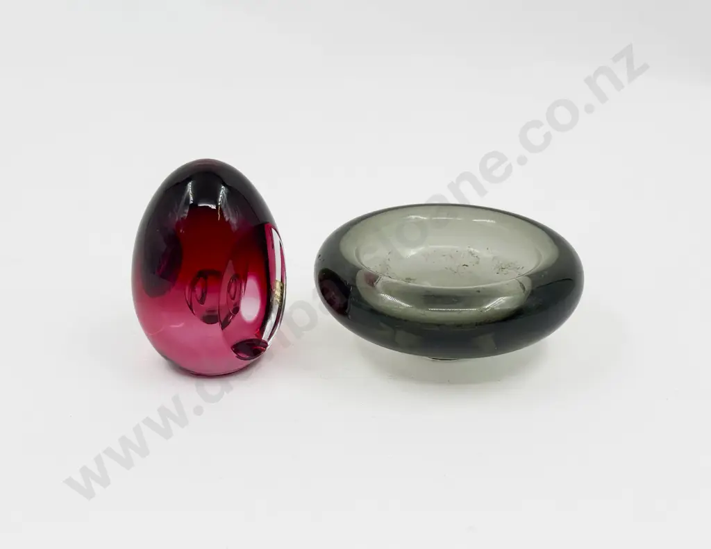 Holmegaard Smokey Glass Fold-Over Rim Dish & Kosta Egg Shape Paper Weight Image 1++