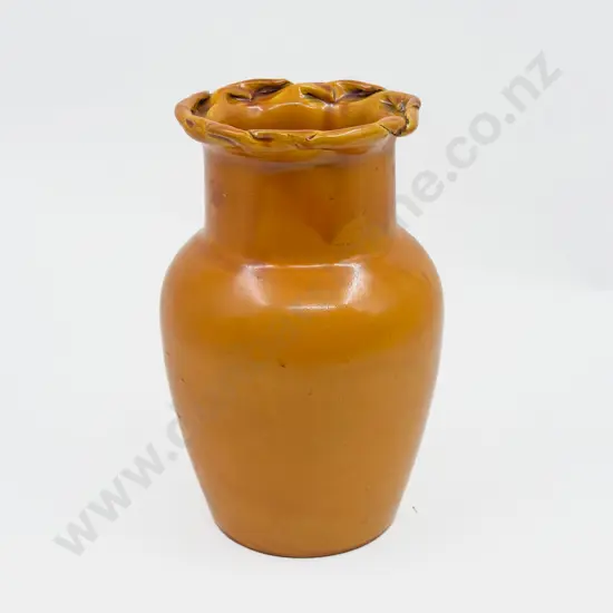 Burmantofts Leeds Art Pottery (1880 to1904) Vase