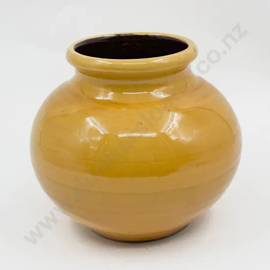 C H Brannam Barnstaple (Ltd Company in 1914) Glazed Pottery Vase