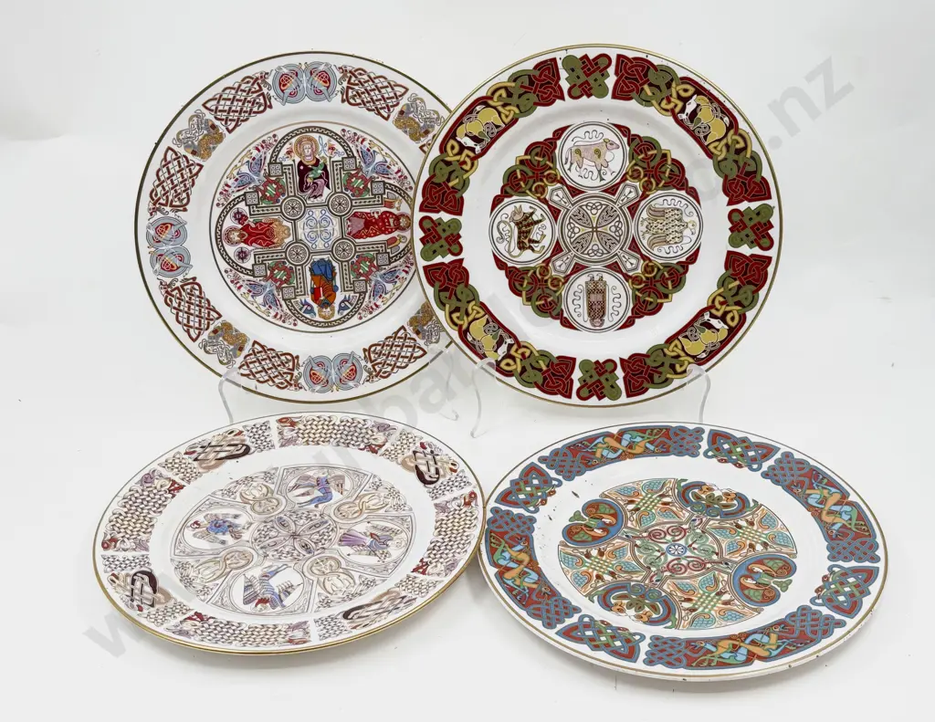 Four Spode Collectors Plates Ancient Symbol Decorations Image 1++