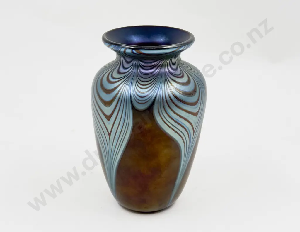 Okra '87 Iridescent Glass Vases Image 1++