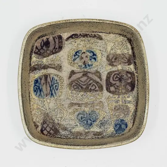 Royal Copenhagen 1969-1974 Fajance Square Shallow Dish