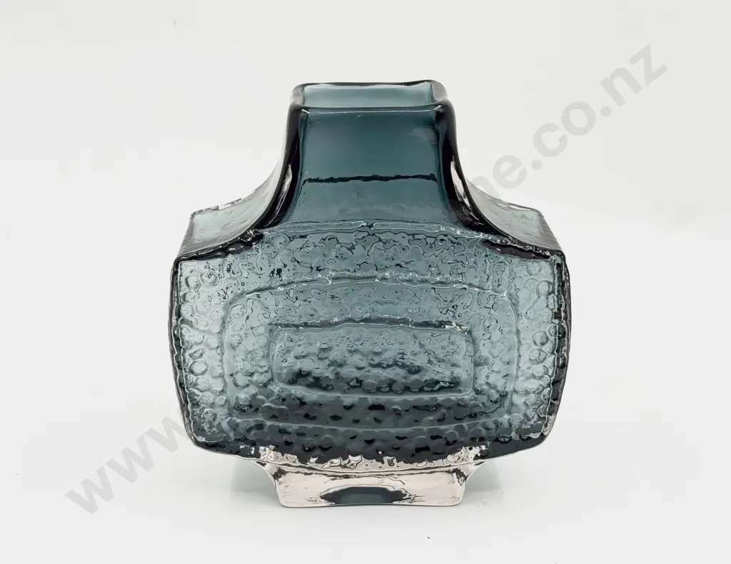 Whitefriars 'TV' 9677 Pattern Geoffrey Baxter Design Indigo Blue Textured Vase Image 1++