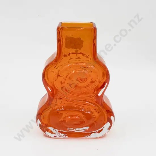 Whitefriars 'Cello' 9675 Pattern Geoffrey Baxter Design Tangerine Textured Vase