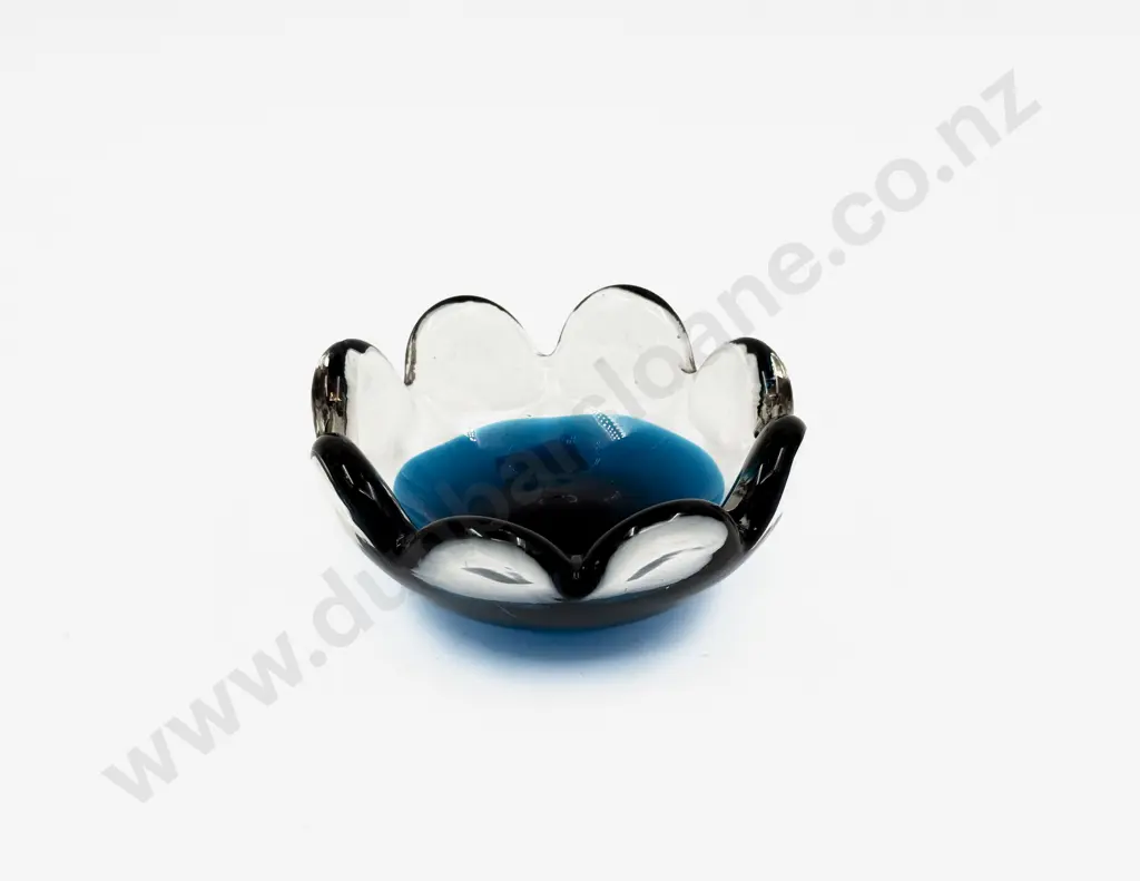 Whitefriars Sea Blue Encased Clear Glass Dish Image 1++