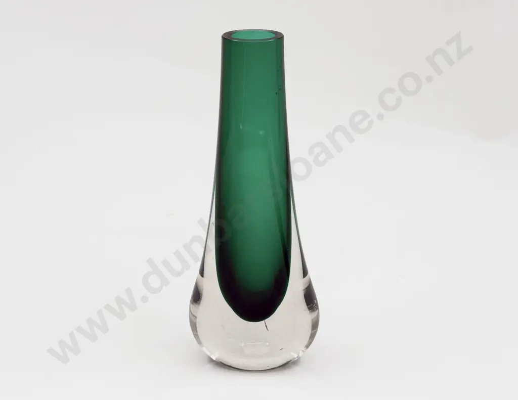 Whitefriars 'Teardrop' Vase designed by Geoffrey Baxter in Meadow Green Image 1++