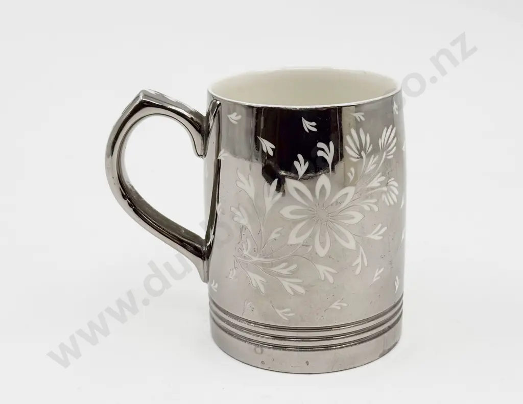 Wedgwood Keith Murray Silver Overlaid Mug Image 1++