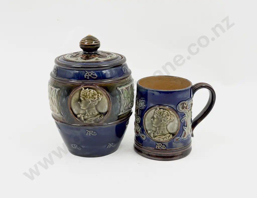 Royal Doulton Stoneware Edward VII Coronation Tobacco Barrel & Cover Image 1++