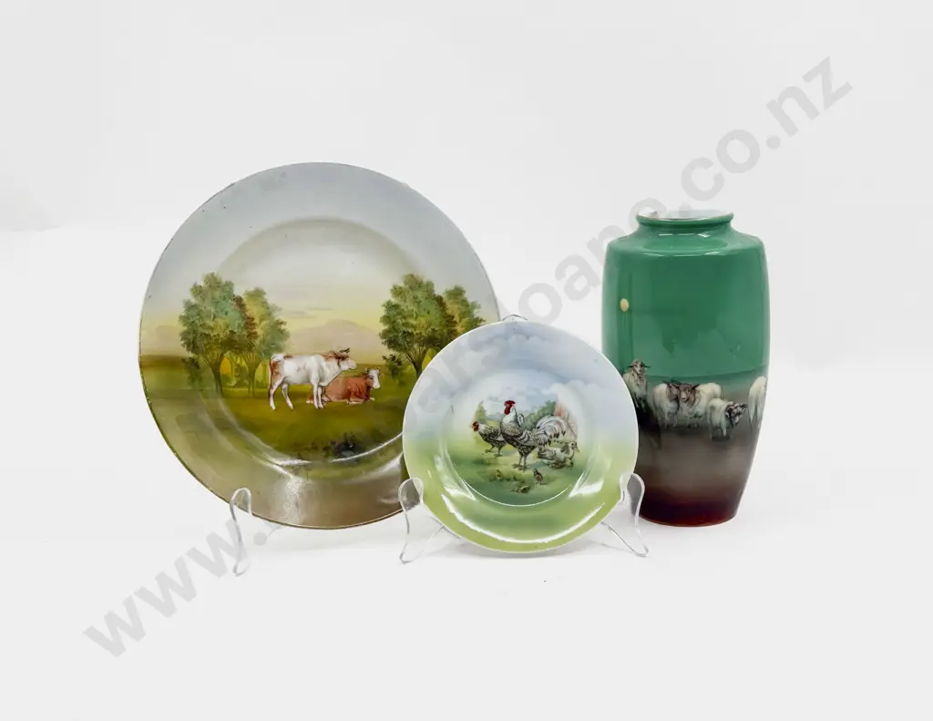 Royal Bayreuth Vase & Two Printed Ware Plates Image 1++