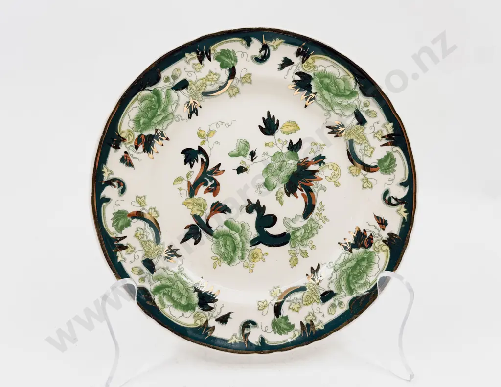 Six Assorted Side Plates Image 1++