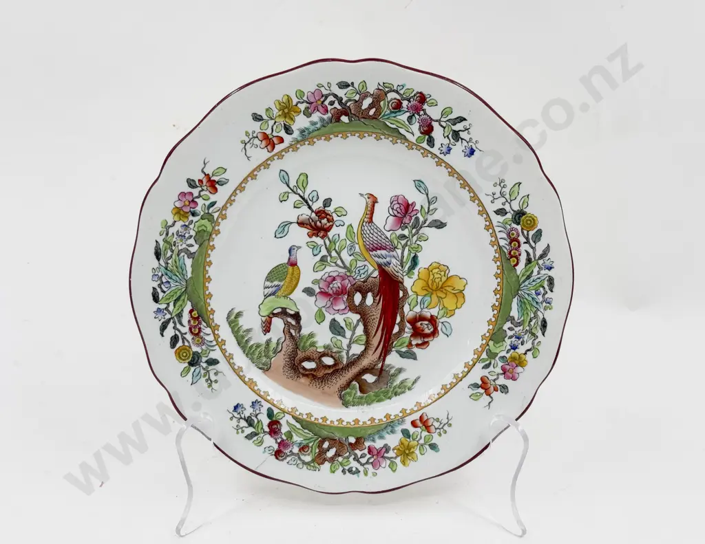 Six Assorted Plates & Dishes Image 1++