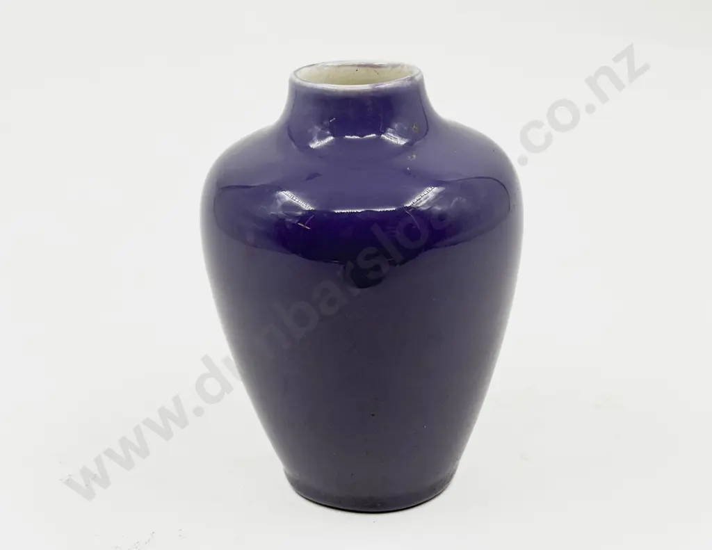 Early C20th Ault England Vase Image 1++