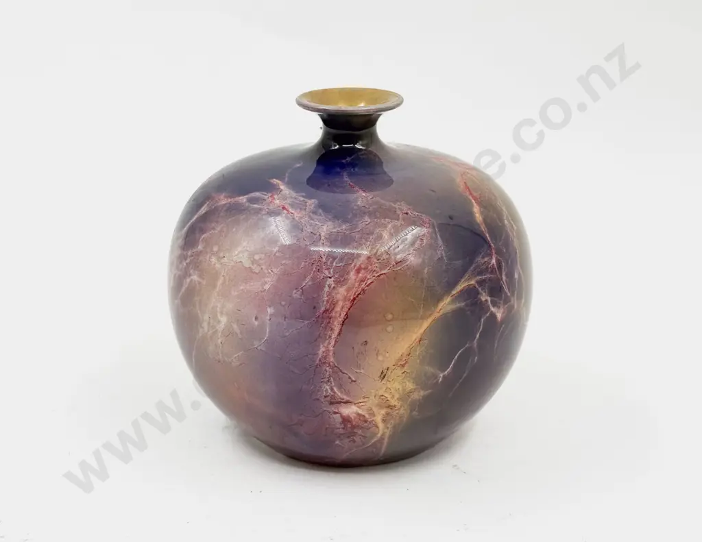 Wilkinsons Oriflamme Spherical Specimen Vase Image 1++