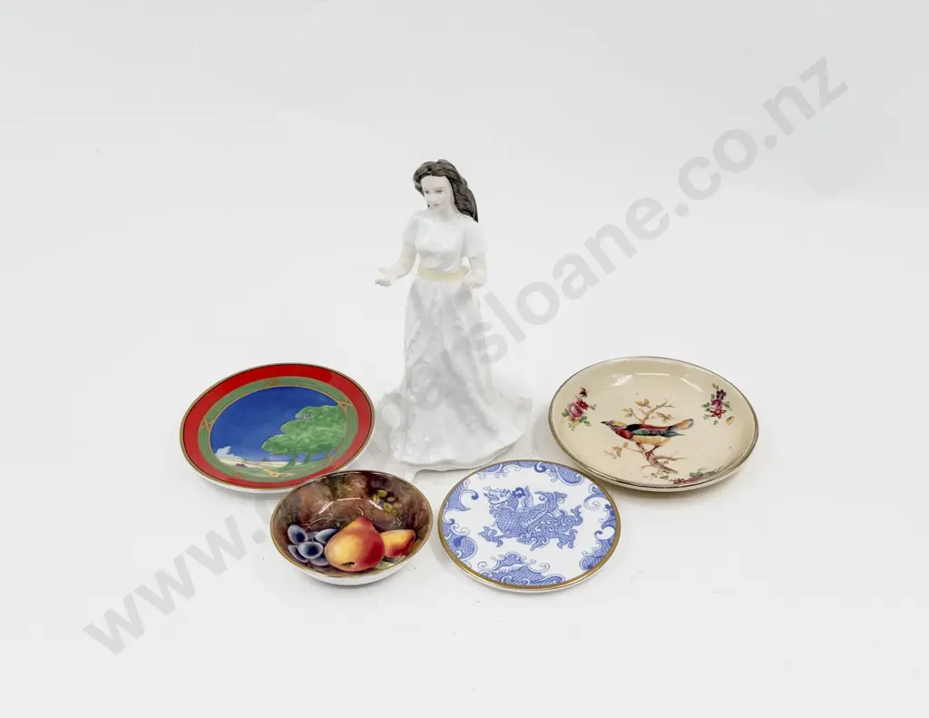 Royal Doulton Sentiments Greetings HN4250 Figure & Four Various Jam Dishes Image 1++