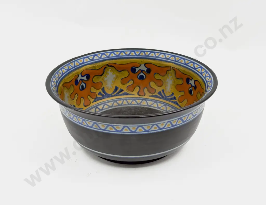 Early C20th Gouda Holland URSUS 362 Bowl Image 1++