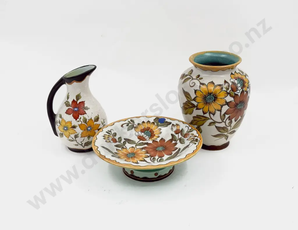 Early C20th Gouda Royal Zuid-Holland Fanny 3416 Vase Image 1++