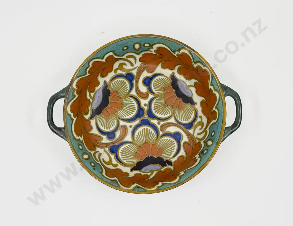 Early C20th Gouda Holland Trudy 749 Serving Bowl Image 1++