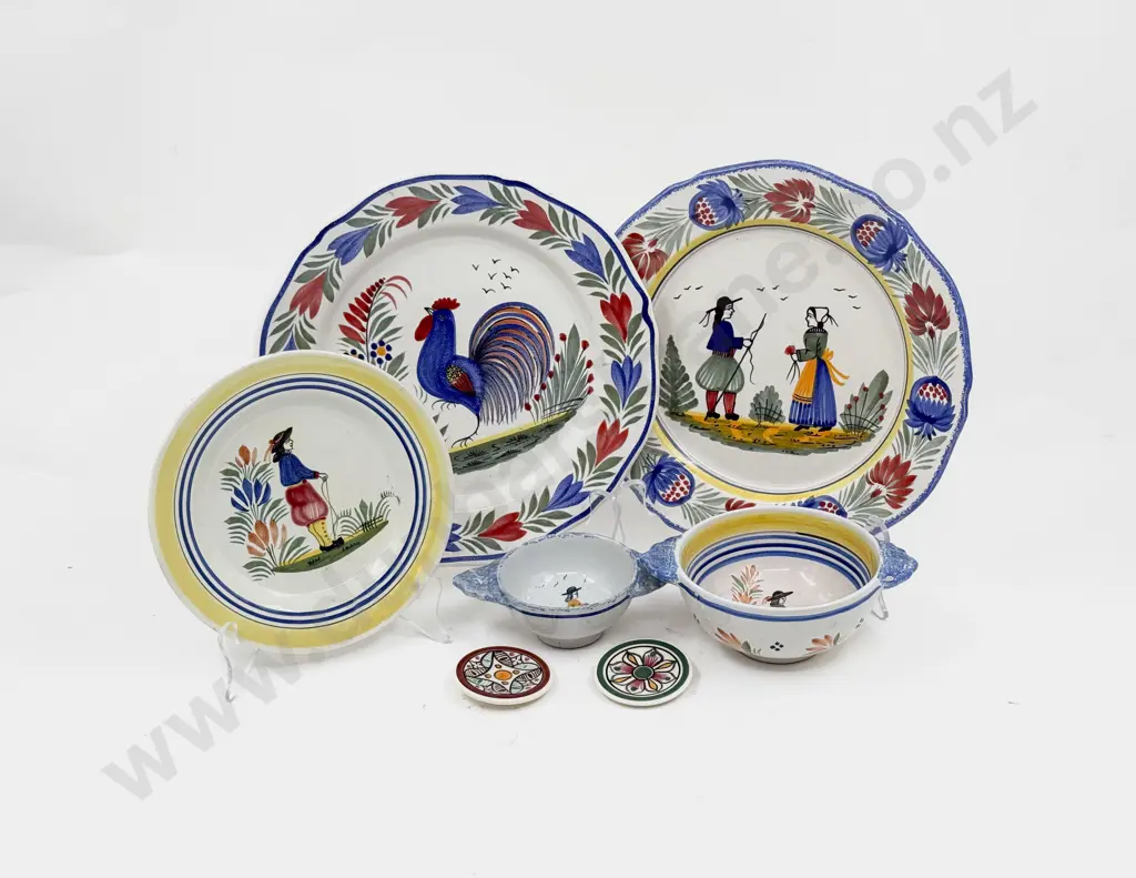 French Quimper Ware Two Plates & Five Various Dishes Image 1++
