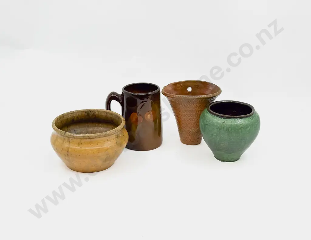 Four Pieces English Pottery Image 1++
