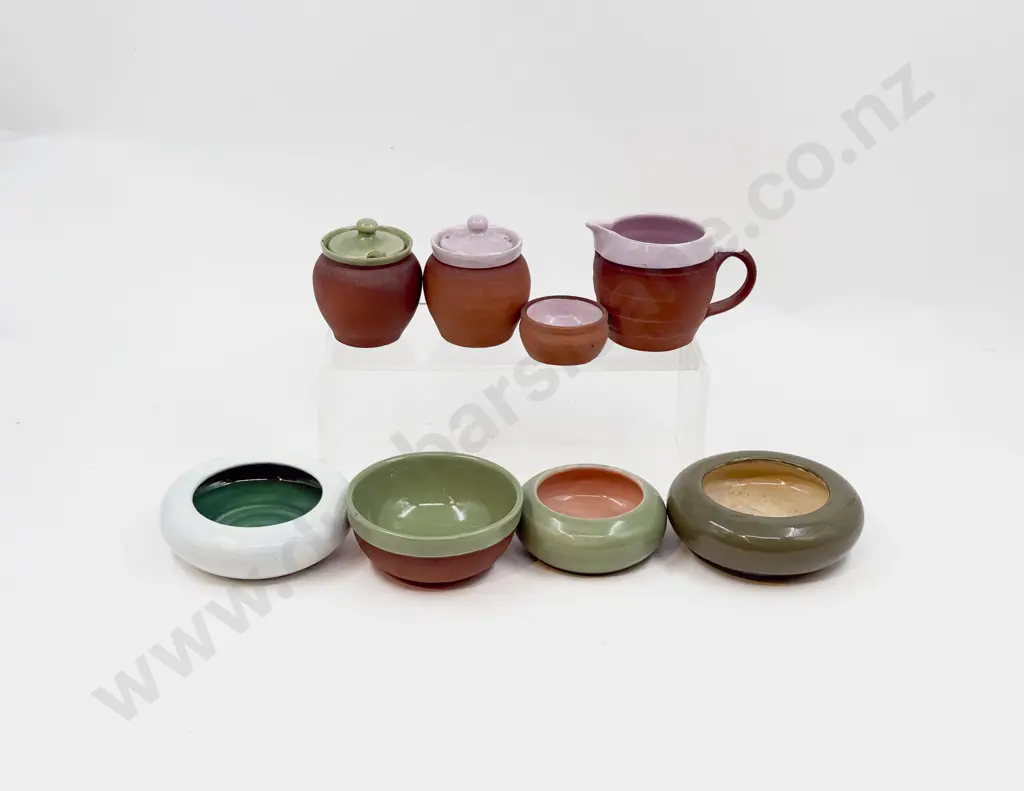 Brannum Pottery & Other Eight Mainly Glazed Terracotta Pots Image 1++