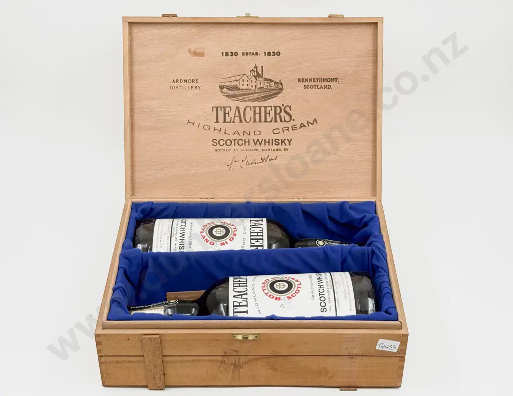 2 Bottles Teachers HIghland Cream Scotch Whisky 1l Image 1++
