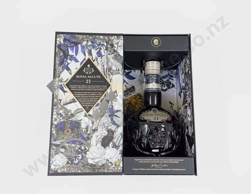 1 bottle Chivas ROYAL SALUTE 21 year old “The Lost Blend” Scotch Whisky 700ml Image 1++