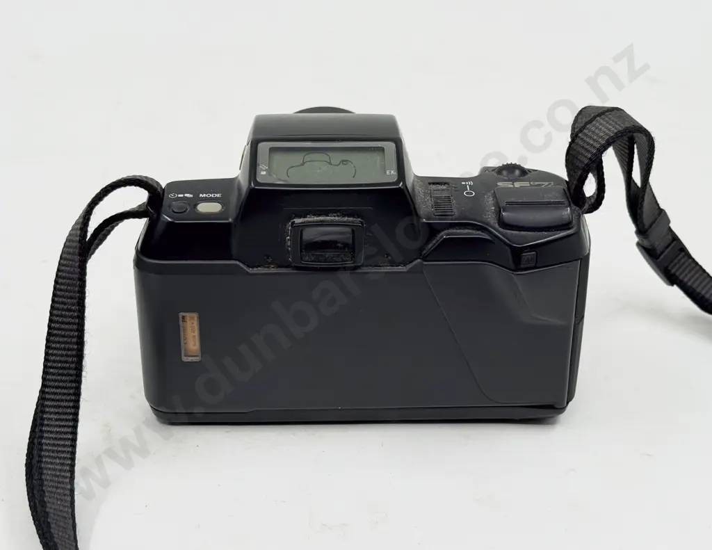 Pentax Sf7 (missing lens cap) Image 1++