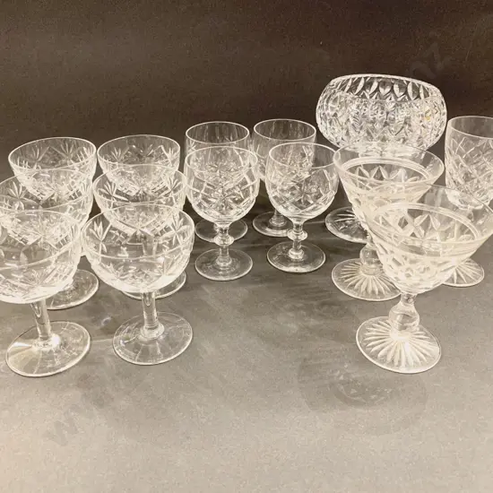 Quantity of Assorted Crystal & Glassware
