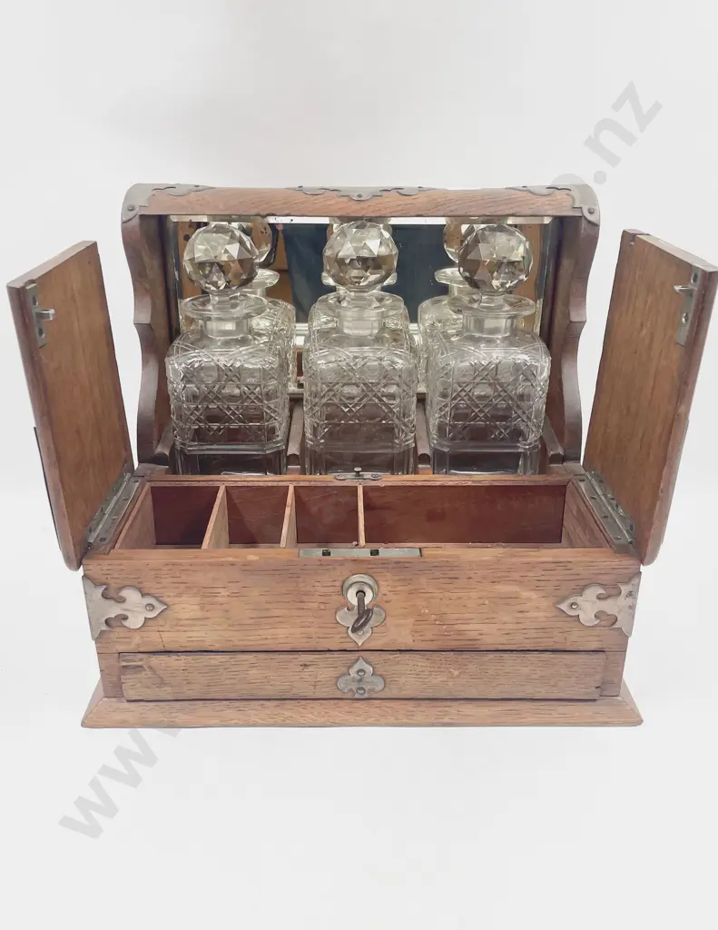 Late Vict Oak & S/S Mounted Tantalus Image 1++