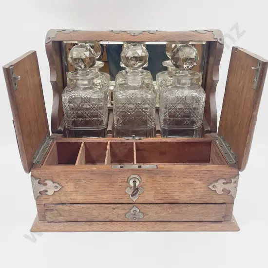 Late Vict Oak & S/S Mounted Tantalus