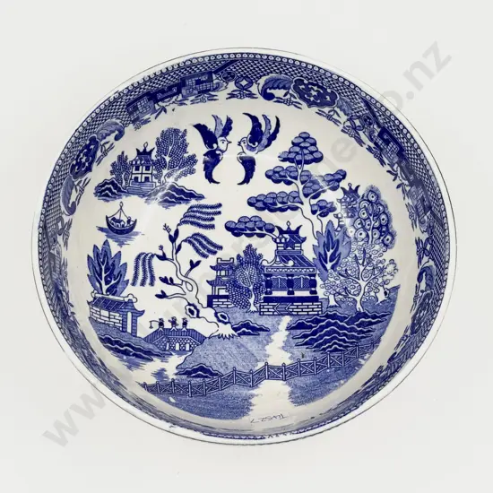 Willow Pattern Blue & White Fruit Bowl