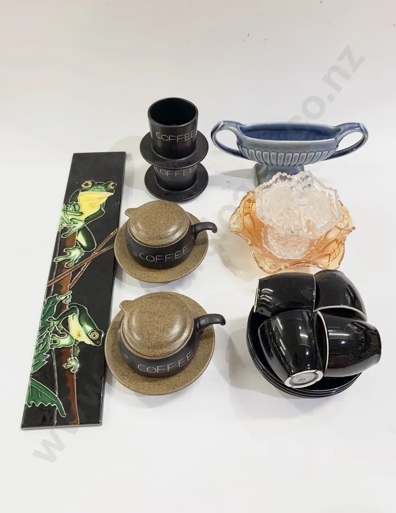 Quantity of Assorted China & Glassware Etc Image 1++